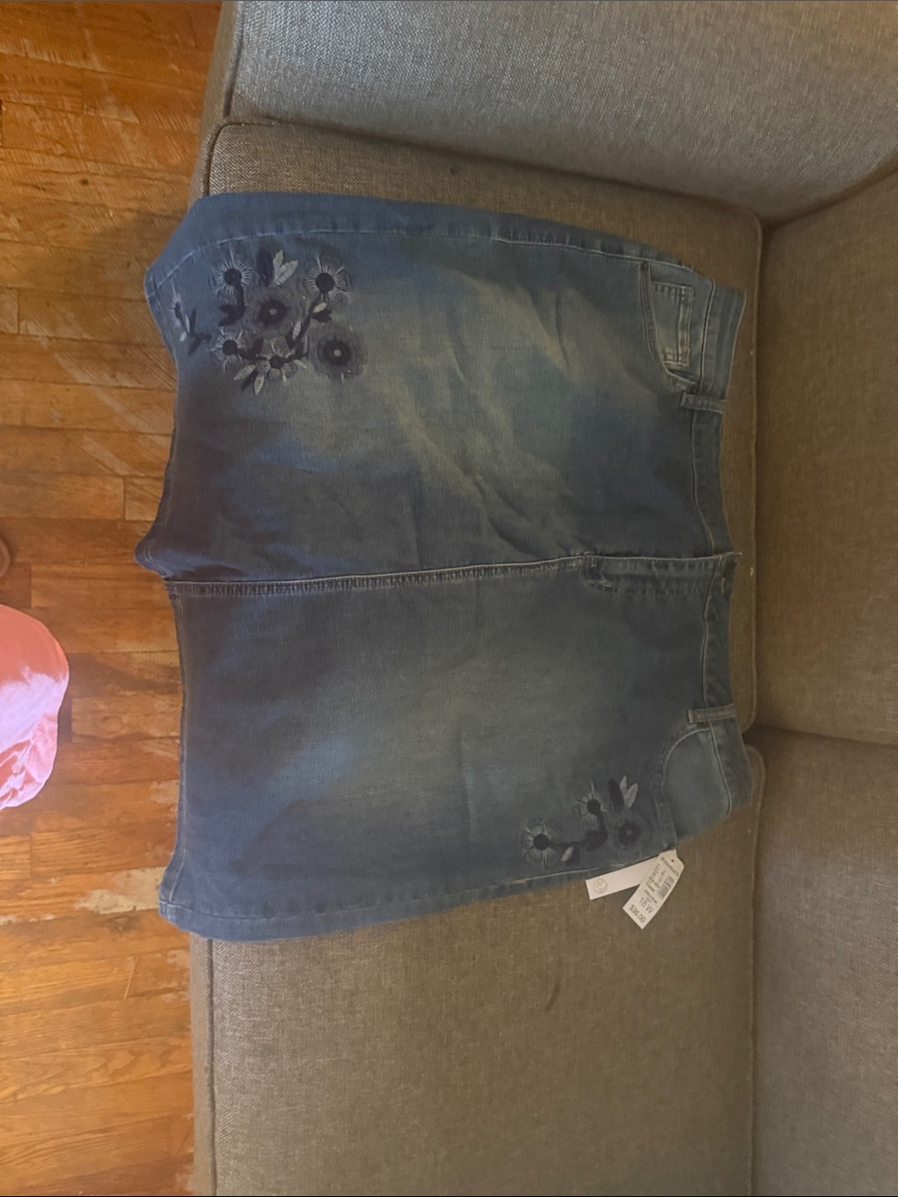 dressbarn Blue Denim Pencil Skirt with Floral Embroidery